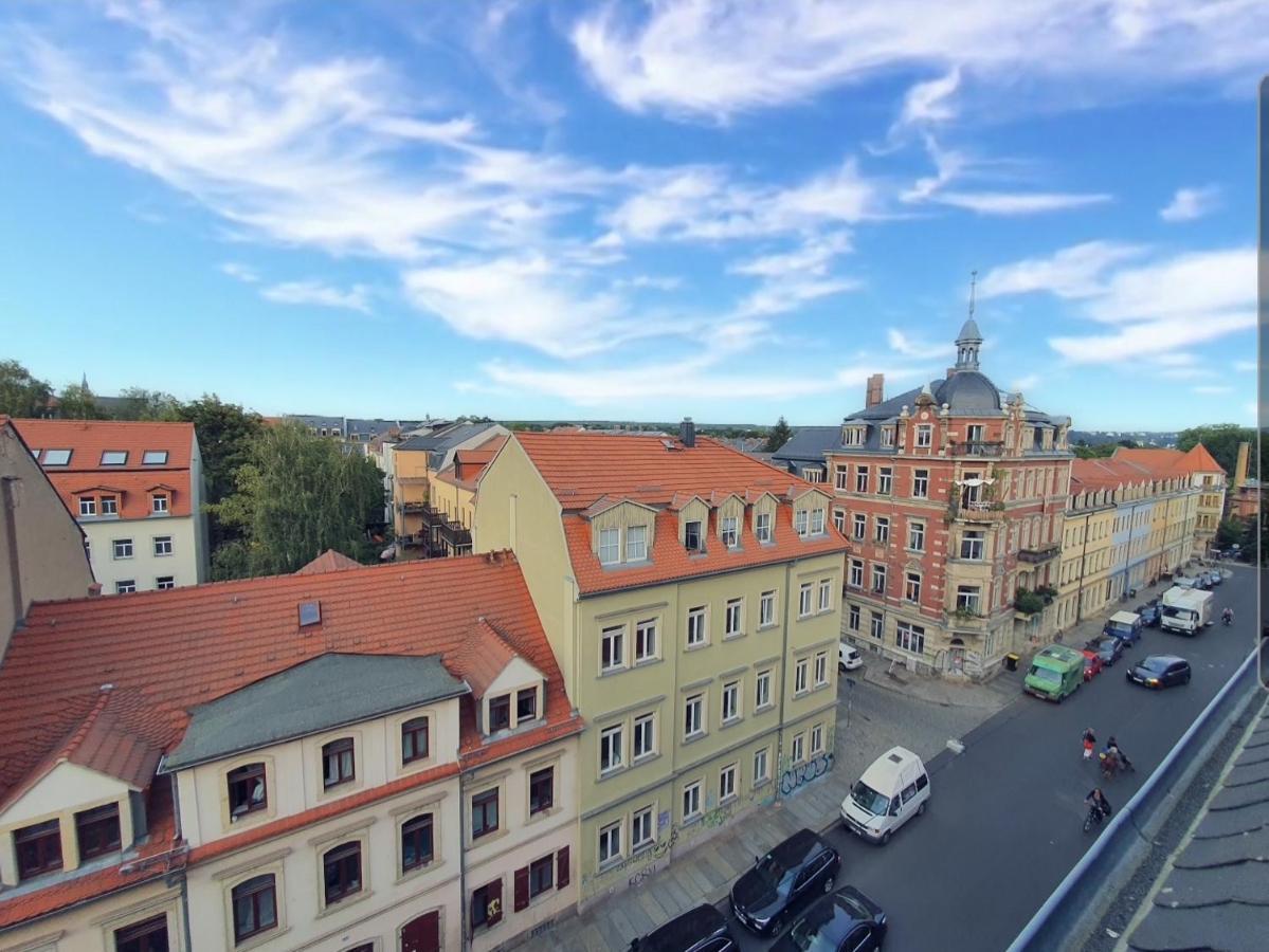Neustadt-Aussicht - Grosse Wohnung Mit Balkon Drezda Kültér fotó